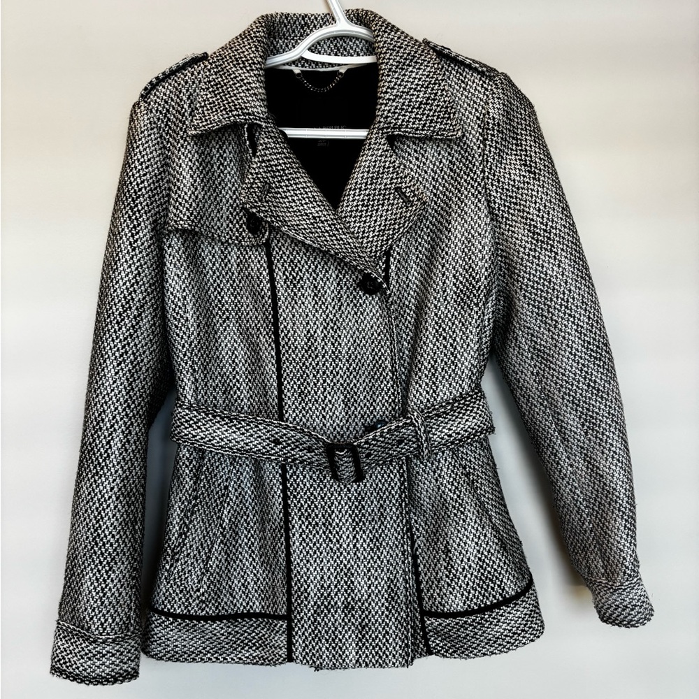 Banana Republic Black and White Belted Coat